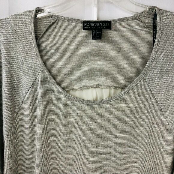 Forever 21 Plus Size 2X Womens Tunic Top 3/4 Sleeve Gray Flowy Sheer Back - Picture 3 of 10